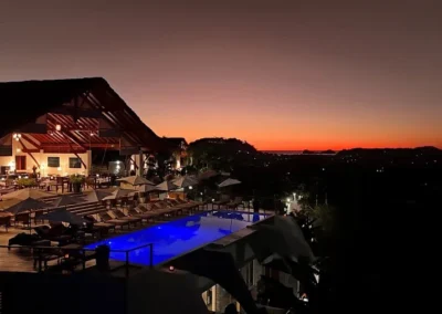 Vue drone coucher de soleil à Nosy Be