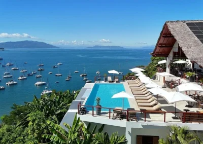 Vue aérienne du cratère de Nosy Be