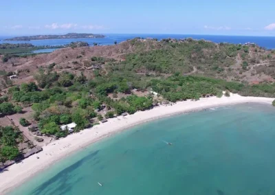 Vue drone la plage d'Andilana Nosy Be